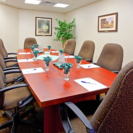 Holiday Inn Express & Suites Albany Airport Area - Latham By Ihg Exteriér fotografie