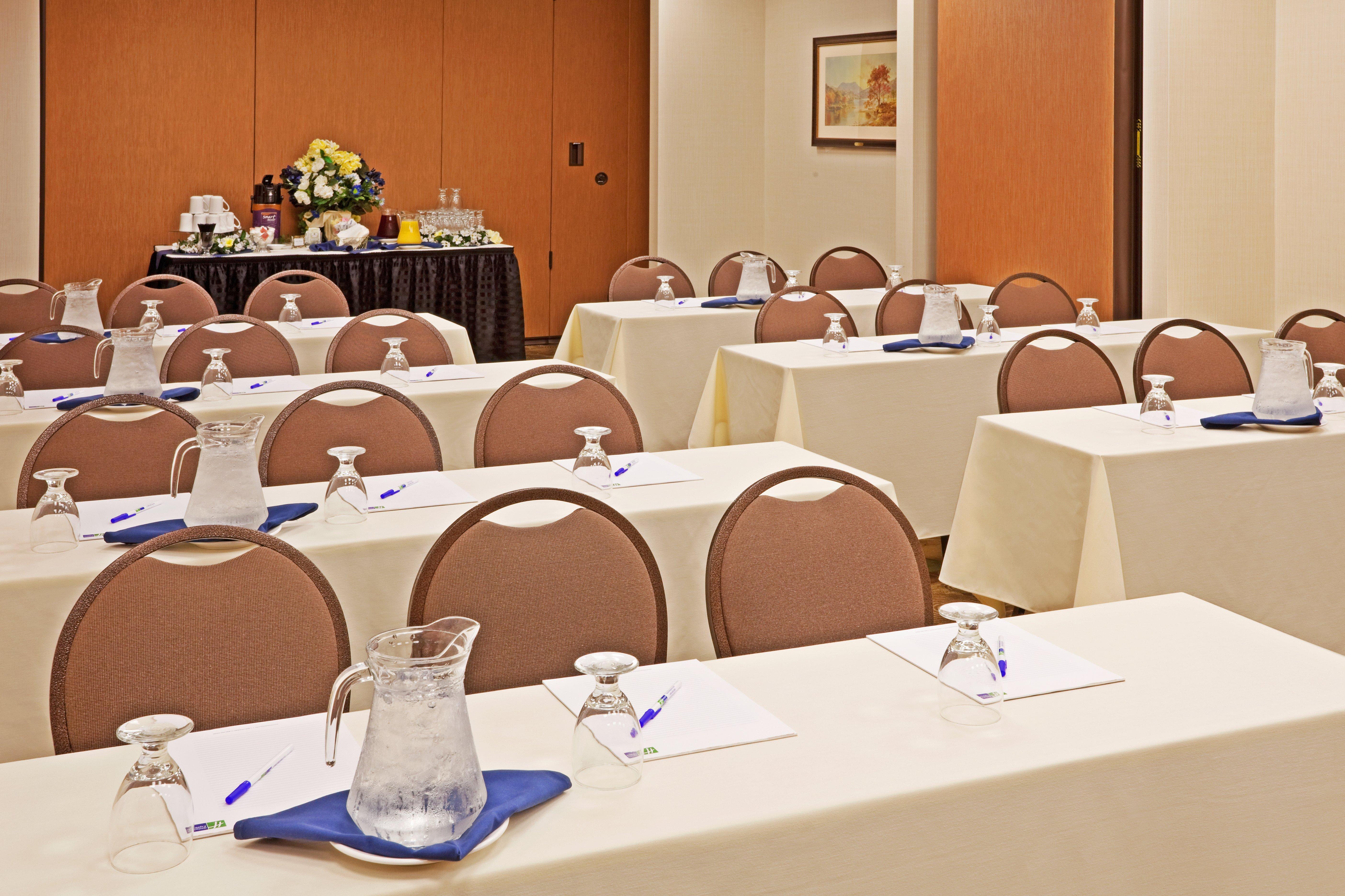 Holiday Inn Express & Suites Albany Airport Area - Latham By Ihg Exteriér fotografie