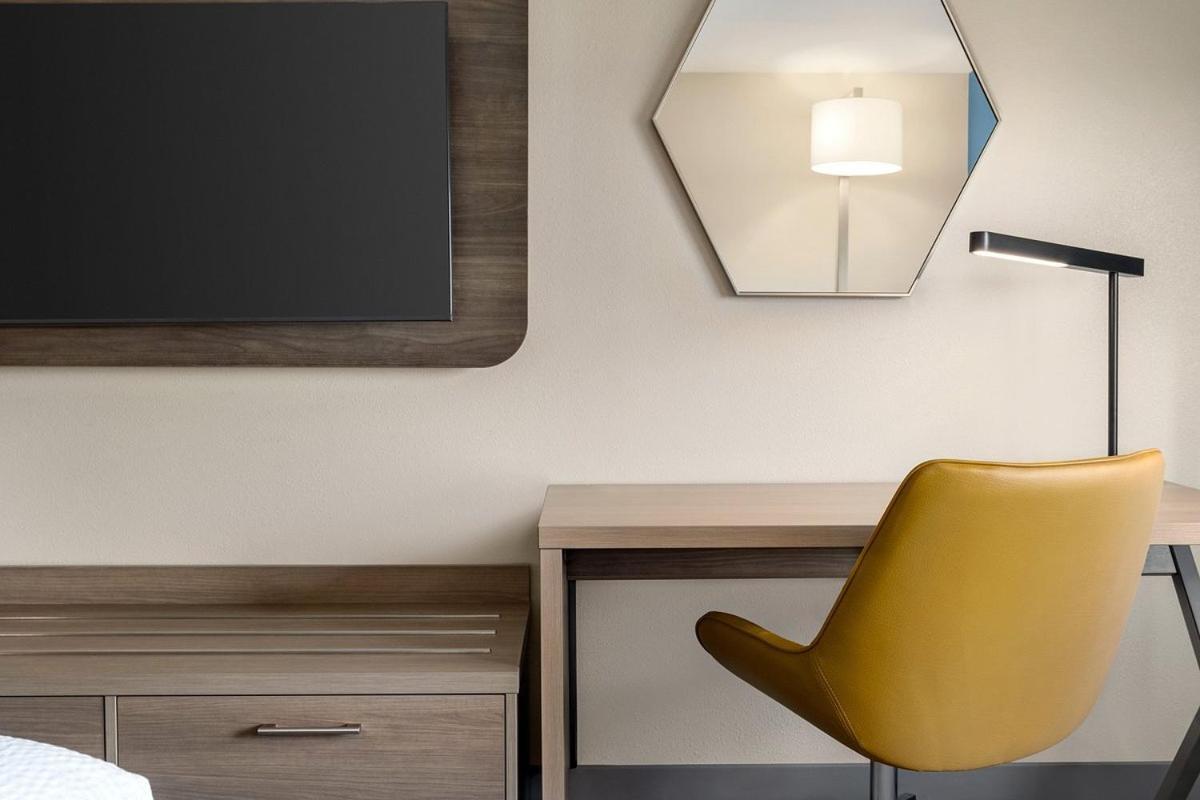 Holiday Inn Express & Suites Albany Airport Area - Latham By Ihg Exteriér fotografie